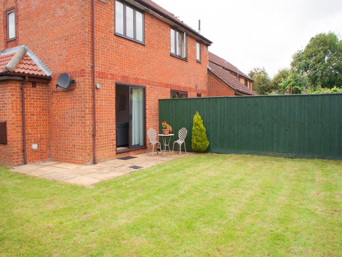 East Midland House Free Private Parking Fast Wifi Smart Tv With Garden Villa Kettering Exteriör bild