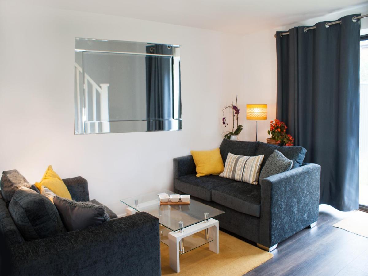 East Midland House Free Private Parking Fast Wifi Smart Tv With Garden Villa Kettering Exteriör bild